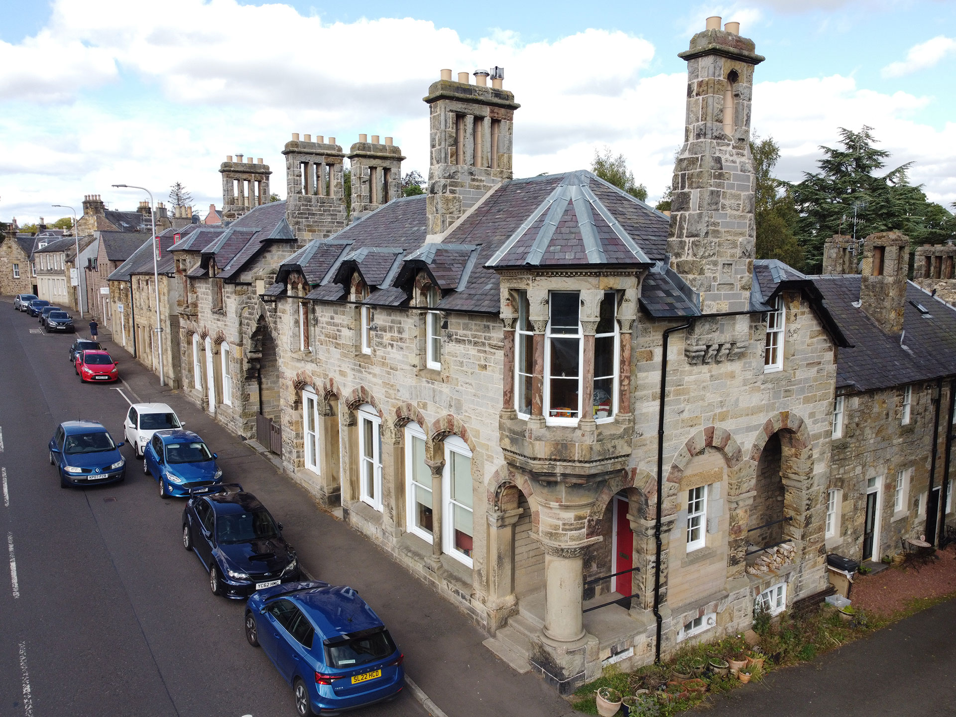 Slating, tiling and stonework